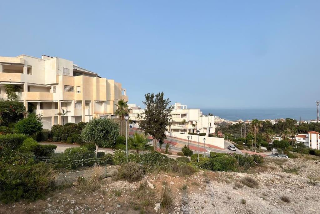 Vistas Mar Y Montana Apartamento Benalmádena Exterior foto
